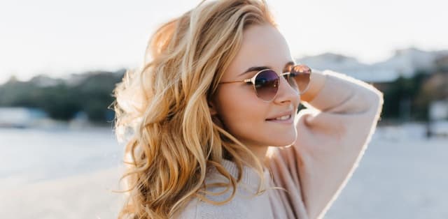 Bật mí 5 điều giúp bạn cắt kính cận râm chất lượng