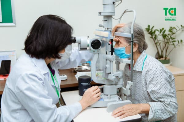 Nhớ tái khám đúng lịch hẹn