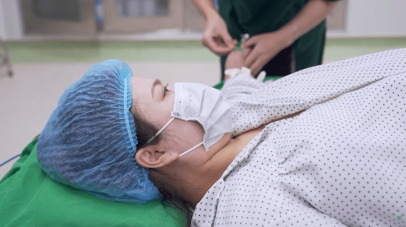 Đa ối khi mang thai mẹ sinh sớm mốc 37 tuần 5 ngày