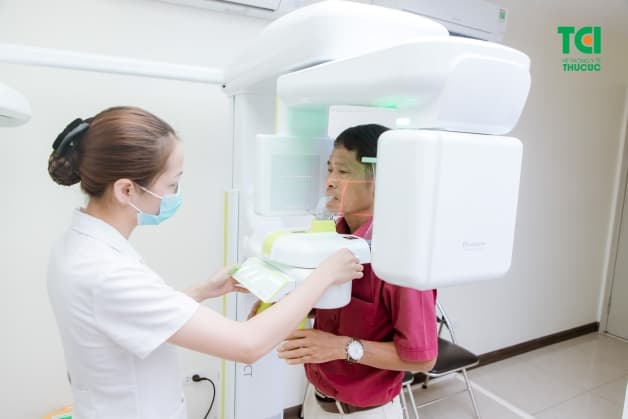 vấn đề răng miệng người già