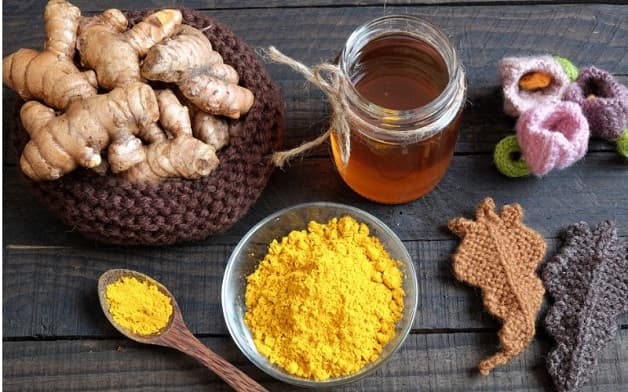 Nghệ và mật ong là phương thuốc tự nhiên giúp dạ dày khỏe mạnh