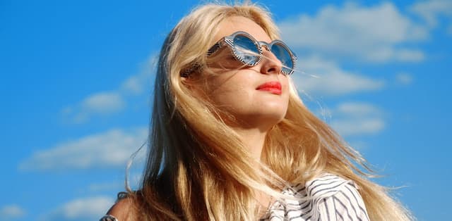 Những điều cần biết trước khi chọn tròng kính cận chống chói