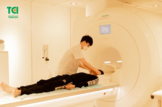 chẩn đoán tai biến mạch máu não bằng MRI