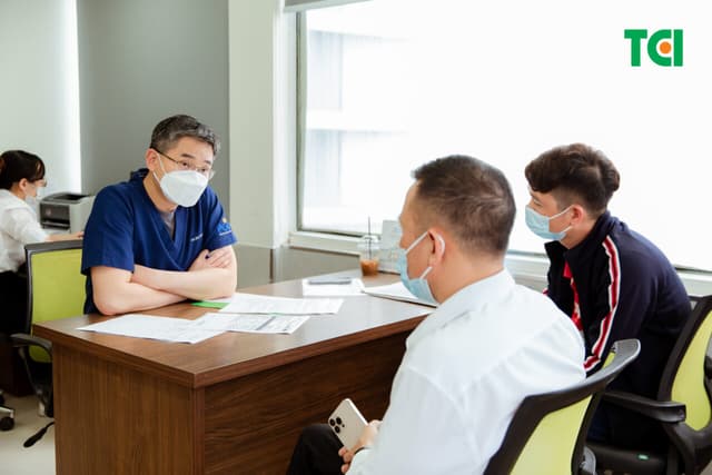 Tìm hiểu cách điều trị bệnh ung thư đại tràng