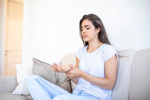 Nguyên nhân gây hội chứng đường hầm cổ tay