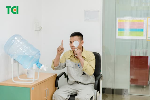 Khoảnh Khắc Doanh Nghiệp Khám sức khỏe Công ty  Vĩnh Tường