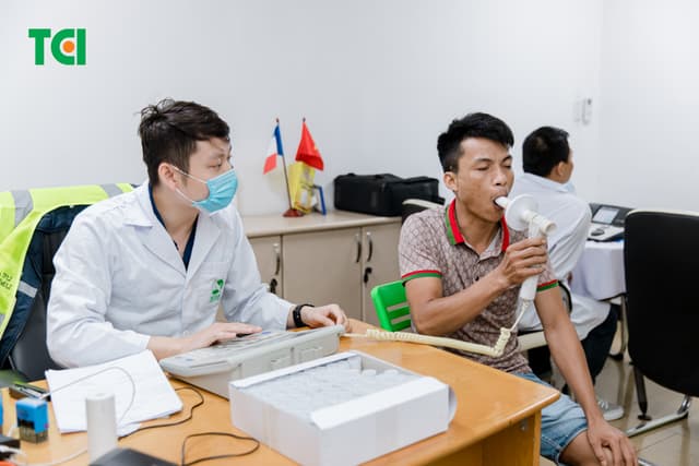 Khoảnh Khắc Doanh Nghiệp Khám sức khỏe Công ty  Vĩnh Tường