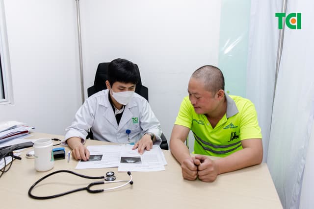 Khoảnh Khắc Doanh Nghiệp Khám sức khỏe Công ty  Vĩnh Tường