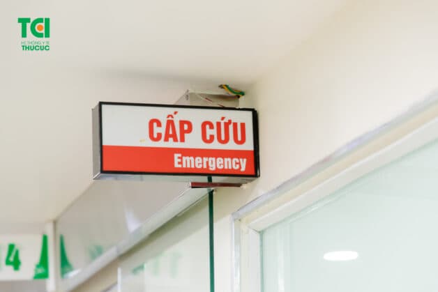 Cấp cứu bệnh nhân đột quỵ cần thực hiện sớm.