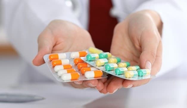 Sử dụng thuốc tây y trong điều trị tình trạng chán ăn khó ngủ