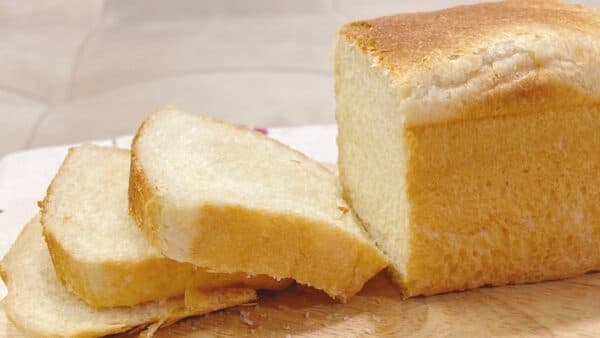 Đau dạ dày ăn gì để giảm đau?