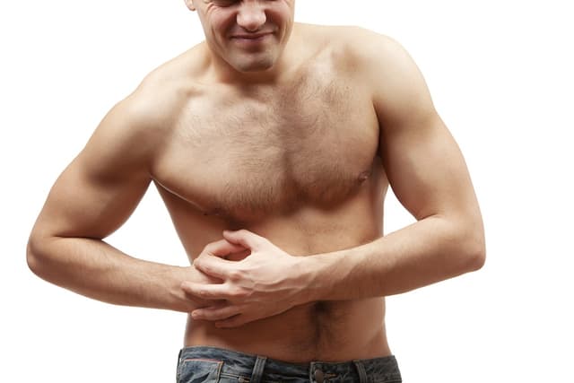 Gan nhiễm mỡ gây đau bụng và nhiều triệu chứng bất thường khác