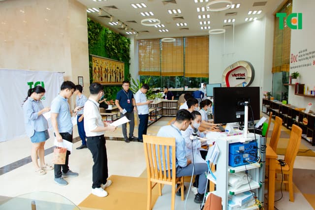 Khoảnh Khắc Doanh Nghiệp KSK TỔNG CÔNG TY GIẢI PHÁP DOANH NGHIỆP VIETTEL