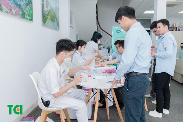 Khoảnh Khắc Doanh Nghiệp Khám Sức Khỏe Công ty Central