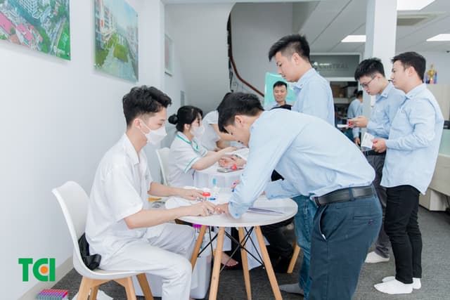 Khoảnh Khắc Doanh Nghiệp Khám Sức Khỏe Công ty Central