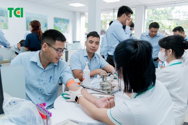 Khoảnh Khắc Doanh Nghiệp Khám Sức Khỏe Công ty Central