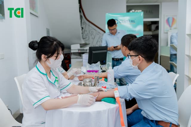 Khoảnh Khắc Doanh Nghiệp Khám Sức Khỏe Công ty Central