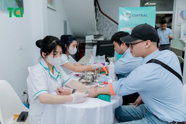 Khoảnh Khắc Doanh Nghiệp Khám Sức Khỏe Công ty Central