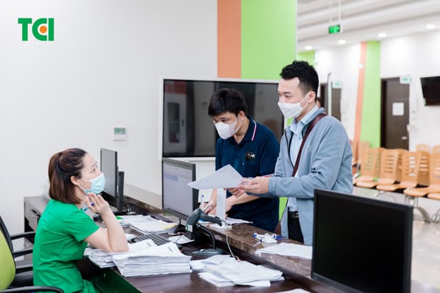 Khoảnh Khắc Doanh Nghiệp Khám Sức Khỏe Công ty Central