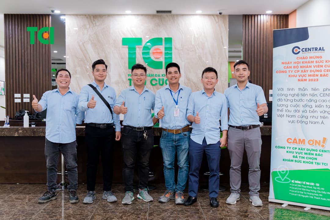 Khoảnh Khắc Doanh Nghiệp Khám Sức Khỏe Công ty Central