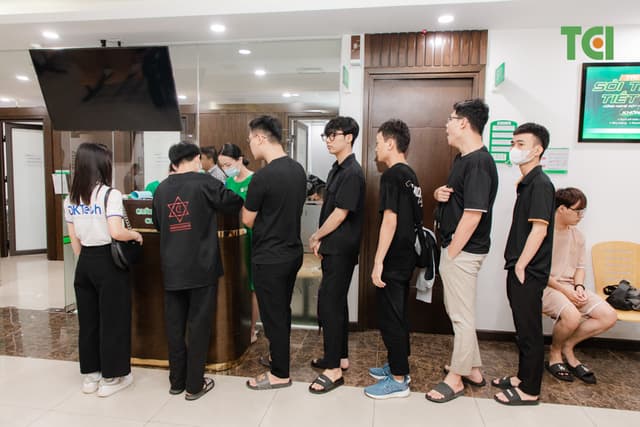 Khoảnh Khắc Doanh Nghiệp Khám sức khỏe công ty DK Tech