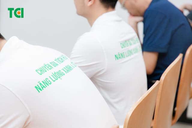 Khoảnh Khắc Doanh Nghiệp Khám sức khỏe Công Ty cổ phần Hoàng Liên Sơn