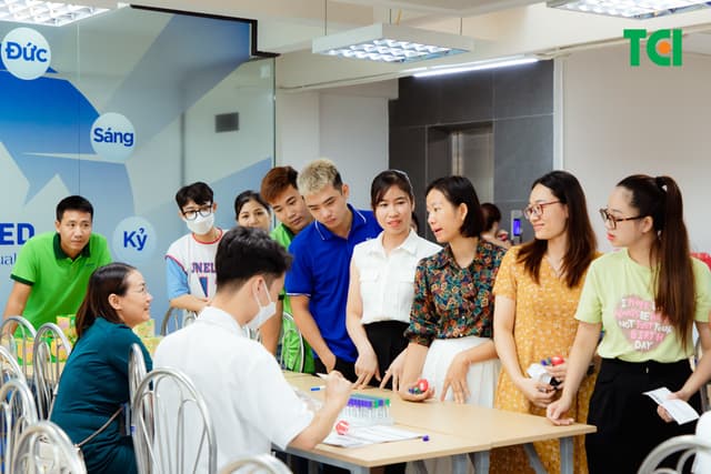 Khoảnh Khắc Doanh Nghiệp Khám Sức Khỏe CÔNG TY CỔ PHẦN TẬP ĐOÀN DƯỢC PHẨM STARMED