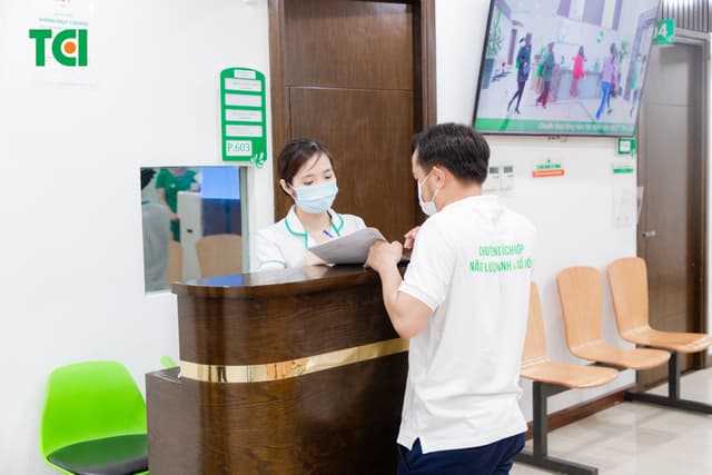 Khoảnh Khắc Doanh Nghiệp Khám sức khỏe Công Ty cổ phần Hoàng Liên Sơn