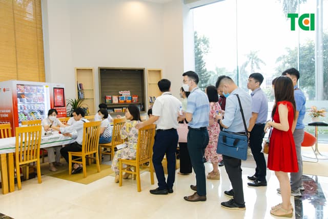 Khoảnh Khắc Doanh Nghiệp KSK TỔNG CÔNG TY GIẢI PHÁP DOANH NGHIỆP VIETTEL