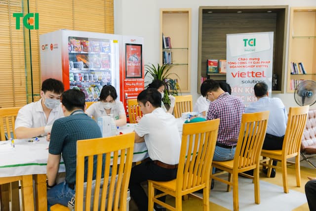 Khoảnh Khắc Doanh Nghiệp KSK TỔNG CÔNG TY GIẢI PHÁP DOANH NGHIỆP VIETTEL