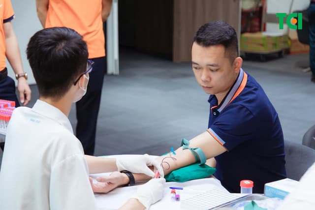 Khoảnh Khắc Doanh Nghiệp Khám Sức Khỏe NGÂN HÀNG TMCP KIÊN LONG