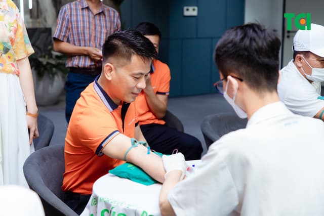 Khoảnh Khắc Doanh Nghiệp Khám Sức Khỏe NGÂN HÀNG TMCP KIÊN LONG