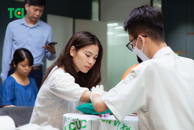 Khoảnh Khắc Doanh Nghiệp Khám Sức Khỏe NGÂN HÀNG TMCP KIÊN LONG