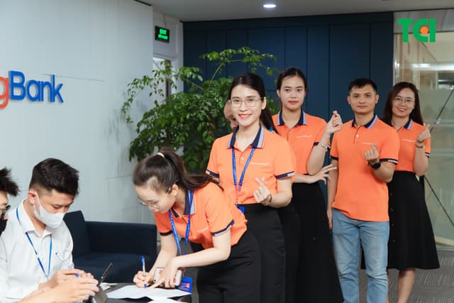 Khoảnh Khắc Doanh Nghiệp Khám Sức Khỏe NGÂN HÀNG TMCP KIÊN LONG