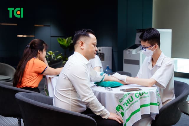 Khoảnh Khắc Doanh Nghiệp Khám Sức Khỏe NGÂN HÀNG TMCP KIÊN LONG