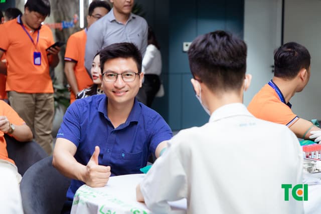 Khoảnh Khắc Doanh Nghiệp Khám Sức Khỏe NGÂN HÀNG TMCP KIÊN LONG