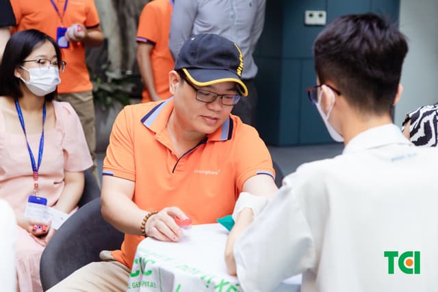 Khoảnh Khắc Doanh Nghiệp Khám Sức Khỏe NGÂN HÀNG TMCP KIÊN LONG