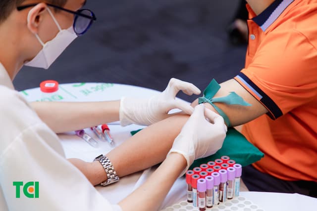 Khoảnh Khắc Doanh Nghiệp Khám Sức Khỏe NGÂN HÀNG TMCP KIÊN LONG