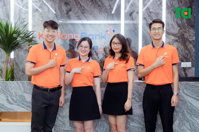 Khoảnh Khắc Doanh Nghiệp Khám Sức Khỏe NGÂN HÀNG TMCP KIÊN LONG