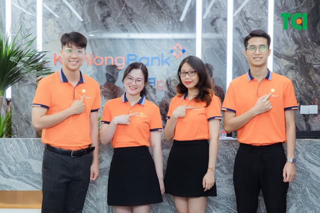 Khoảnh Khắc Doanh Nghiệp Khám Sức Khỏe NGÂN HÀNG TMCP KIÊN LONG