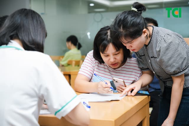 Khoảnh Khắc Doanh Nghiệp Khám sức khỏe Công Ty TNHH HUMAXVINA