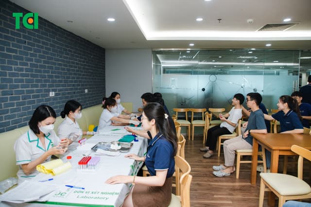 Khoảnh Khắc Doanh Nghiệp Khám sức khỏe Công Ty TNHH HUMAXVINA