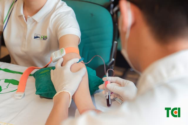 Khoảnh Khắc Doanh Nghiệp Khám sức khỏe Công Ty cổ phần Hoàng Liên Sơn