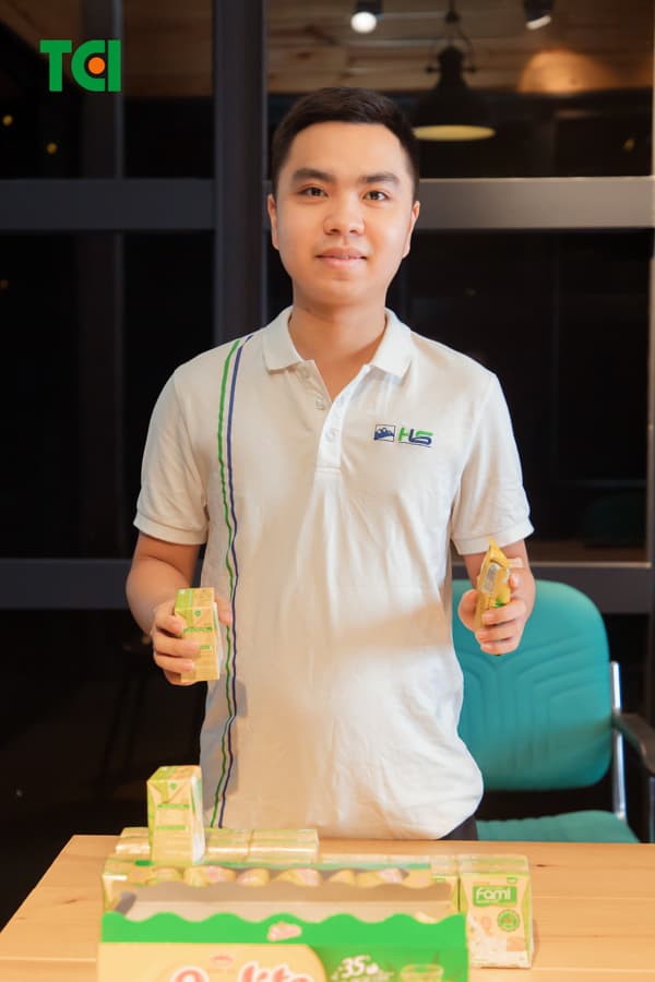 Khoảnh Khắc Doanh Nghiệp Khám sức khỏe Công Ty cổ phần Hoàng Liên Sơn