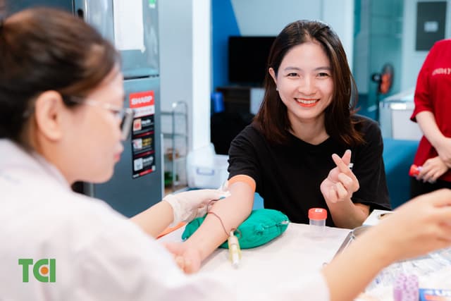 Khoảnh Khắc Doanh Nghiệp Khám sức khỏe công ty DK Tech