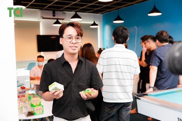 Khoảnh Khắc Doanh Nghiệp Khám sức khỏe công ty DK Tech