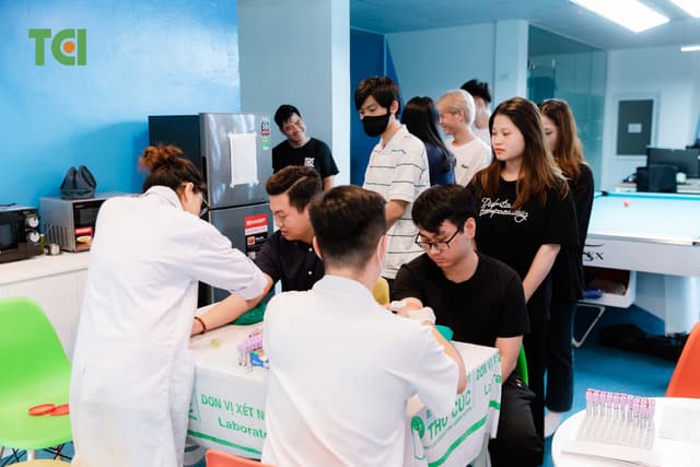 Khoảnh Khắc Doanh Nghiệp Khám sức khỏe công ty DK Tech