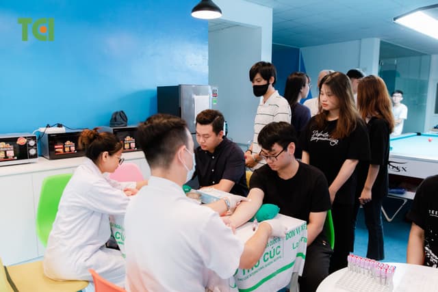 Khoảnh Khắc Doanh Nghiệp Khám sức khỏe công ty DK Tech