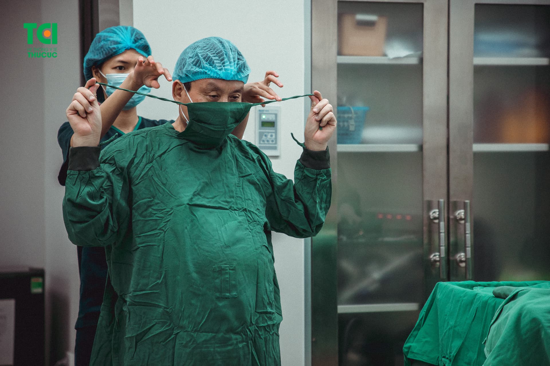 Bác sĩ Nguyễn Văn Hà - bác sĩ chính thực hiện phẫu thuật cho bệnh nhân Hiền