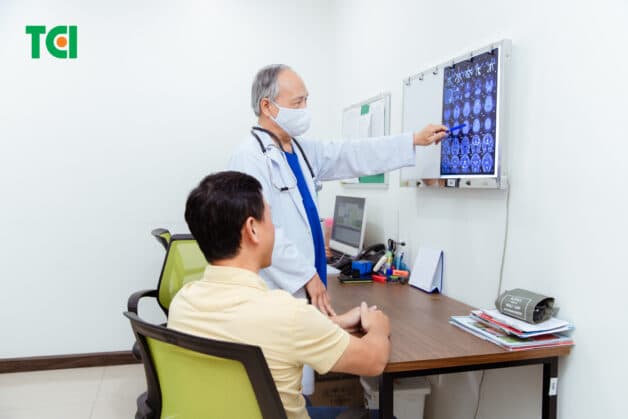 Tầm soát nguy cơ phòng đột quỵ khi ngủ